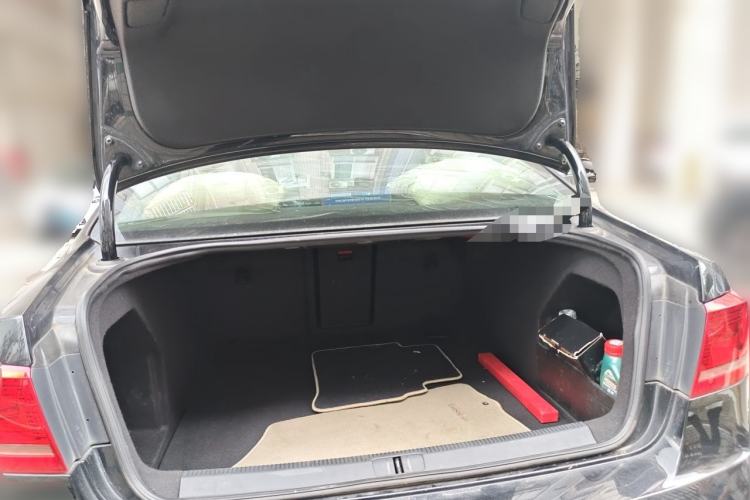 Used Volkswagen Magotan 2016 1.8TSI Smart Enjoyment Leading Model Trunk