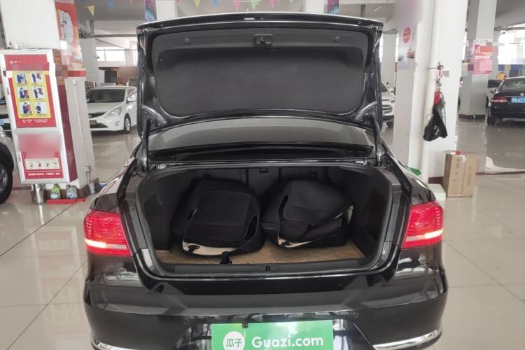 Used Volkswagen Magotan 2016 1.8TSI Smart Comfort Model Trunk