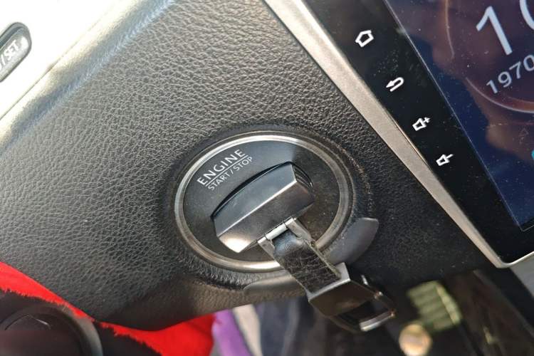 Used Volkswagen Magotan 2016 1.8TSI Smart Comfort Model Vehicle Key