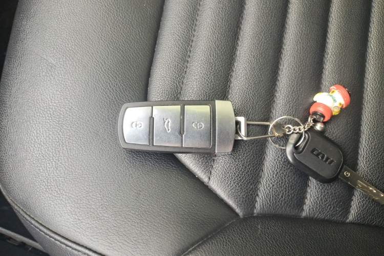Used Volkswagen Magotan 2016 1.8TSI Smart Comfort Model Vehicle Key