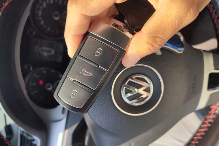 Used Volkswagen Magotan 2016 1.8TSI Smart Enjoyment Leading Model Vehicle Key