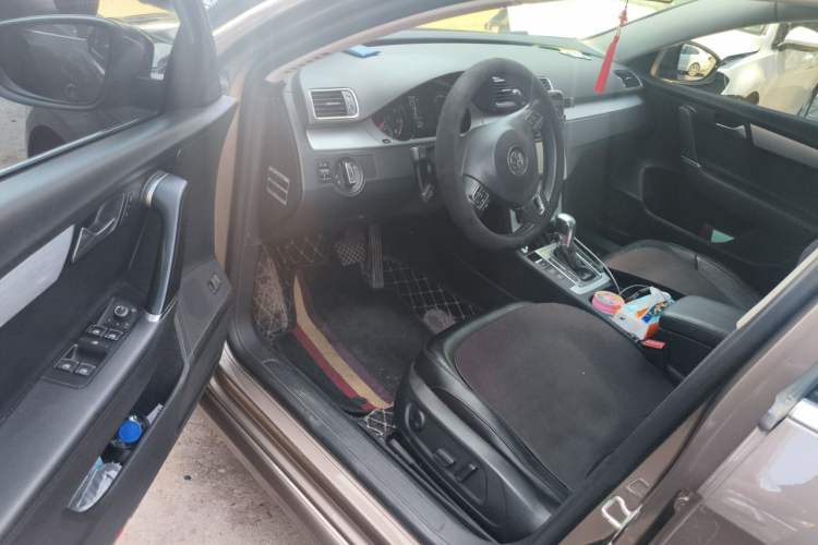 Used Volkswagen Magotan 2016 1.8TSI Smart Comfort Model Driver Seat