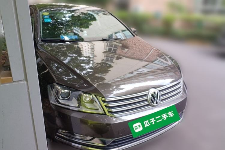 Used Volkswagen Magotan 2016 1.8TSI Luxury Comfort Model Front Right 45 Deg