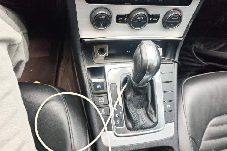 Used Volkswagen Magotan 2016 1.8TSI Smart Enjoyment Leading Model Gear Lever