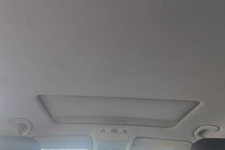 Used Volkswagen Magotan 2016 1.8TSI Smart Enjoyment Leading Model Headliner