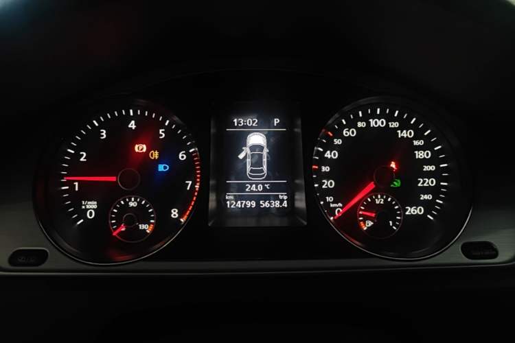 Used Volkswagen Magotan 2016 1.8TSI Smart Comfort Model Instrument Cluster