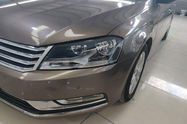 Used Volkswagen Magotan 2016 1.8TSI Smart Comfort Model Left Front Headlight