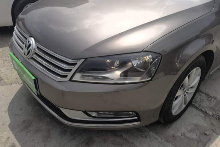 Used Volkswagen Magotan 2016 1.8TSI Smart Comfort Model Left Front Headlight