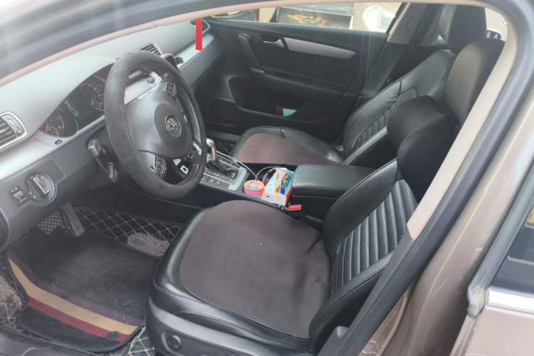 Used Volkswagen Magotan 2016 1.8TSI Smart Comfort Model Left Front Seat