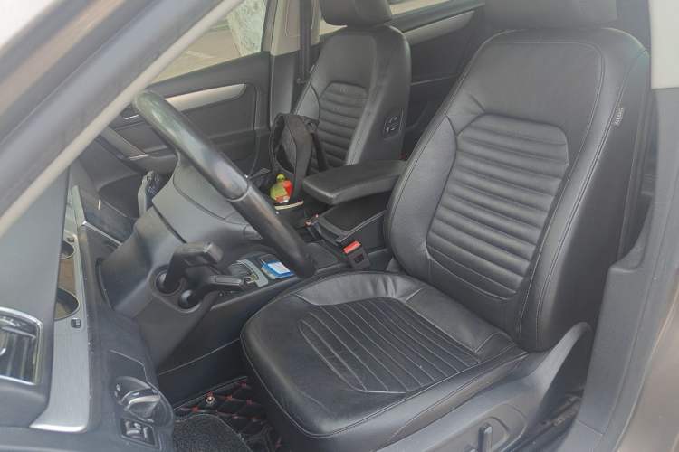 Used Volkswagen Magotan 2016 1.8TSI Smart Enjoyment Leading Model Left Front Seat