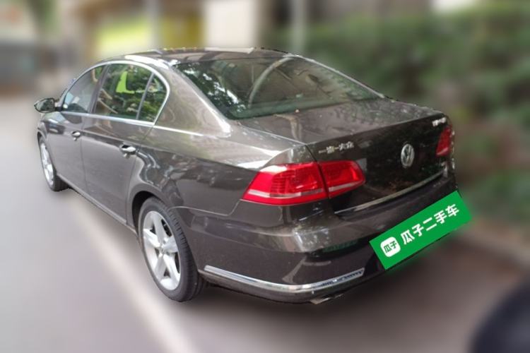 Used Volkswagen Magotan 2016 1.8TSI Luxury Comfort Model Rear Left 45 Deg