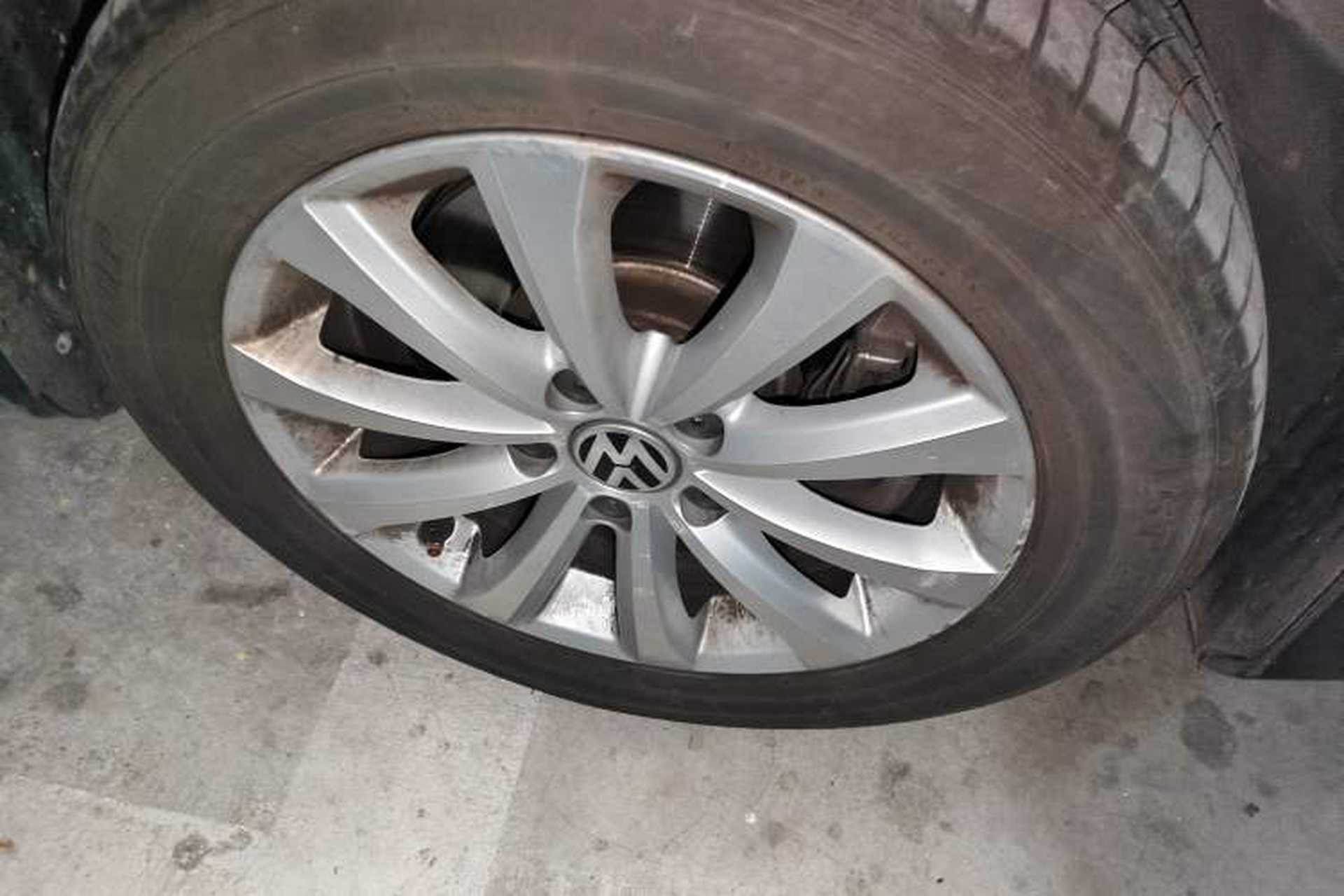 Used Volkswagen Magotan 2016 1.8TSI Smart Comfort Model Right Front Wheel Hub