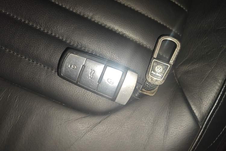 Used Volkswagen Magotan 2016 1.8TSI Smart Comfort Model Vehicle Key