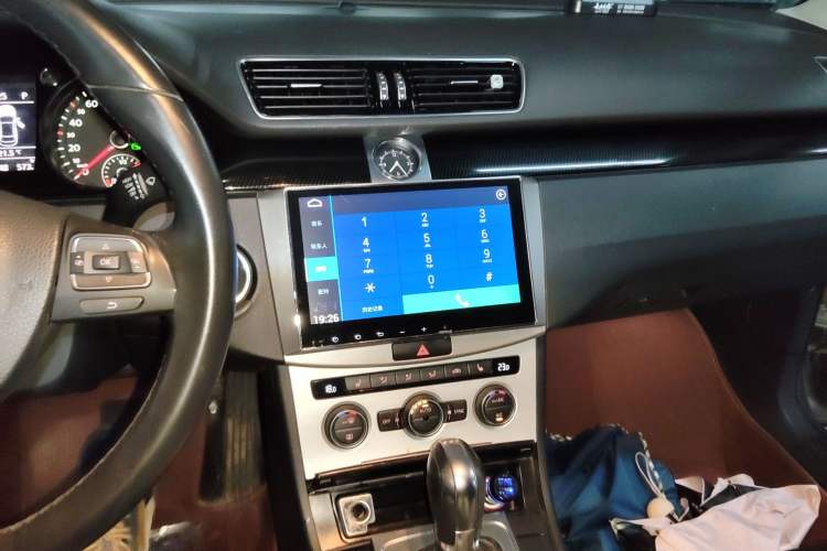 Used Volkswagen Magotan 2016 2.0 TSI Luxury Comfort Version Audio And AC Panel