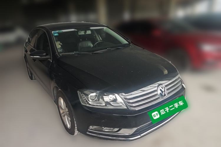 Used Volkswagen Magotan 2016 2.0 TSI Luxury Comfort Version Front Right 45 Deg