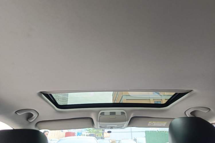 Used Volkswagen Magotan 2016 1.8TSI Smart Enjoyment Leading Model Headliner