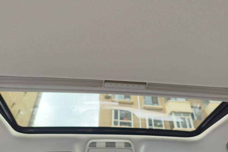 Used Volkswagen Magotan 2016 1.8TSI Smart Comfort Model Headliner