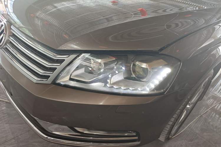 Used Volkswagen Magotan 2016 1.8TSI Luxury Comfort Model Left Front Headlight