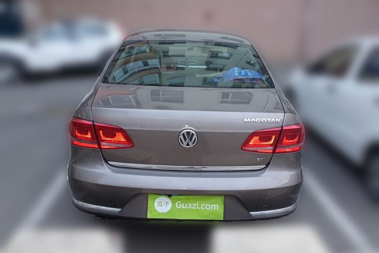 Used Volkswagen Magotan 2016 1.8TSI Smart Comfort Model Rear