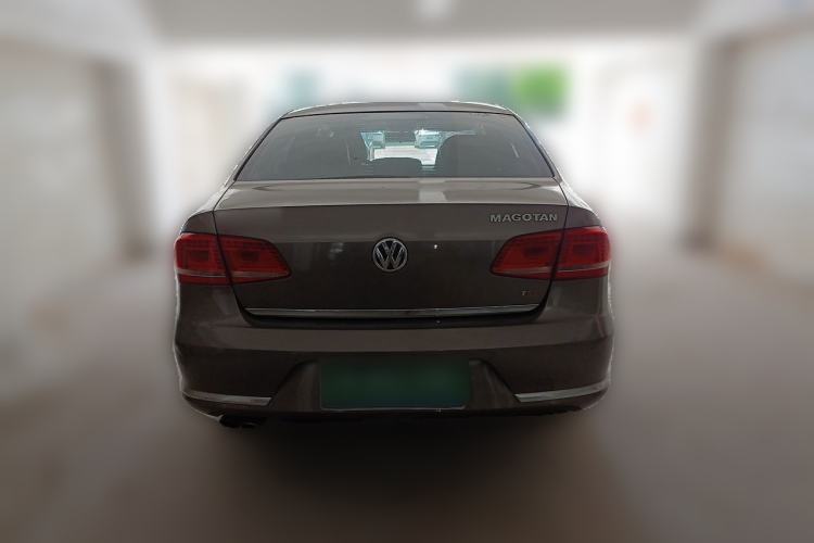 Used Volkswagen Magotan 2016 1.8TSI Smart Comfort Model Rear