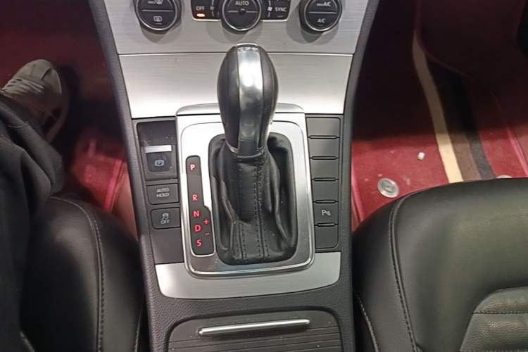 Used Volkswagen Magotan 2016 1.8TSI Smart Enjoyment Leading Model Gear Lever