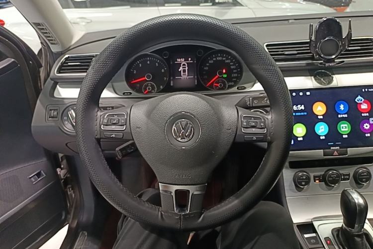 Used Volkswagen Magotan 2016 1.8TSI Smart Enjoyment Leading Model Steering Wheel