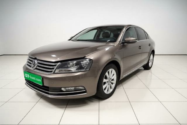 Ojetý Volkswagen Magotan 2016 1.8TSI Smart Comfort Model