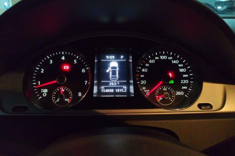 Used Volkswagen Magotan 2016 1.8TSI Smart Comfort Model Instrument Cluster
