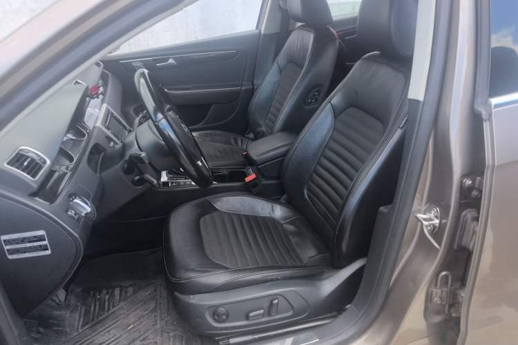 Used Volkswagen Magotan 2016 1.8TSI Luxury Comfort Model Left Front Seat