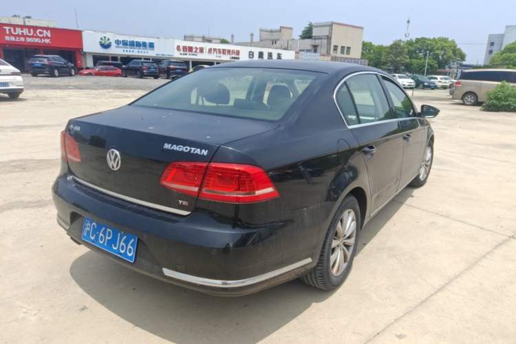 Used Volkswagen Magotan 2016 1.8TSI Smart Enjoyment Leading Model Rear Right 45 Deg