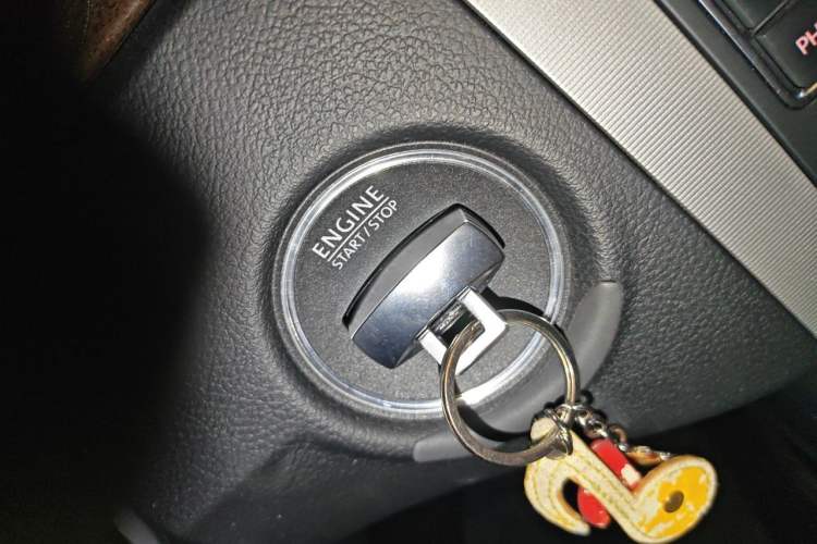 Used Volkswagen Magotan 2016 2.0 TSI Smart Luxury Version Vehicle Key