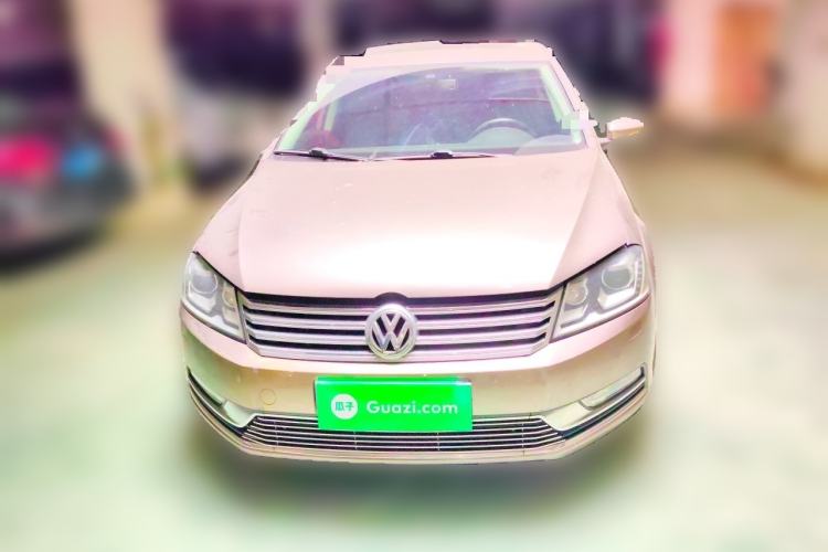 Used Volkswagen Magotan 2016 2.0 TSI Luxury Comfort Version Front