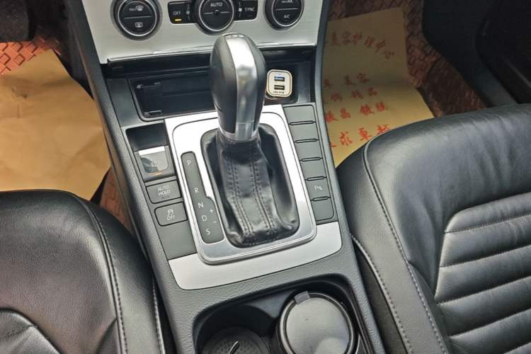 Used Volkswagen Magotan 2016 1.8TSI Smart Enjoyment Leading Model Gear Lever