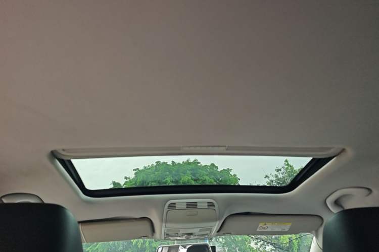 Used Volkswagen Magotan 2016 1.8TSI Smart Enjoyment Leading Model Headliner