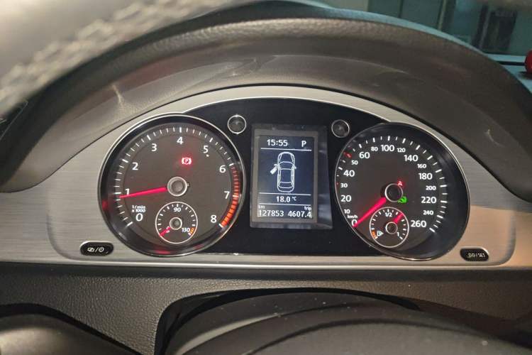 Used Volkswagen Magotan 2016 1.8TSI Smart Comfort Model Instrument Cluster