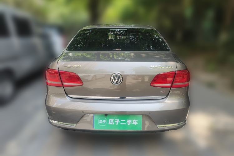Used Volkswagen Magotan 2016 1.8TSI Smart Comfort Model Rear