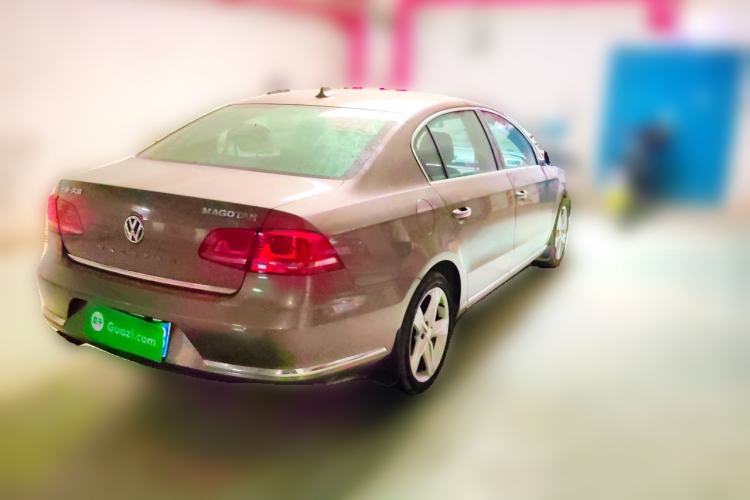 Used Volkswagen Magotan 2016 2.0 TSI Luxury Comfort Version Rear Right 45 Deg