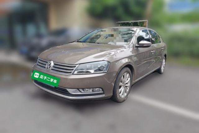 Ojetý Volkswagen Magotan 2016 1.8TSI Smart Comfort Model