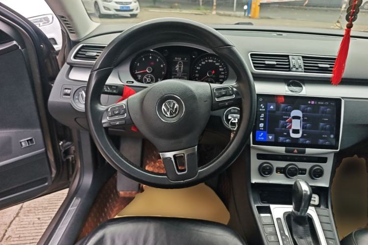 Used Volkswagen Magotan 2016 1.8TSI Smart Enjoyment Leading Model Steering Wheel