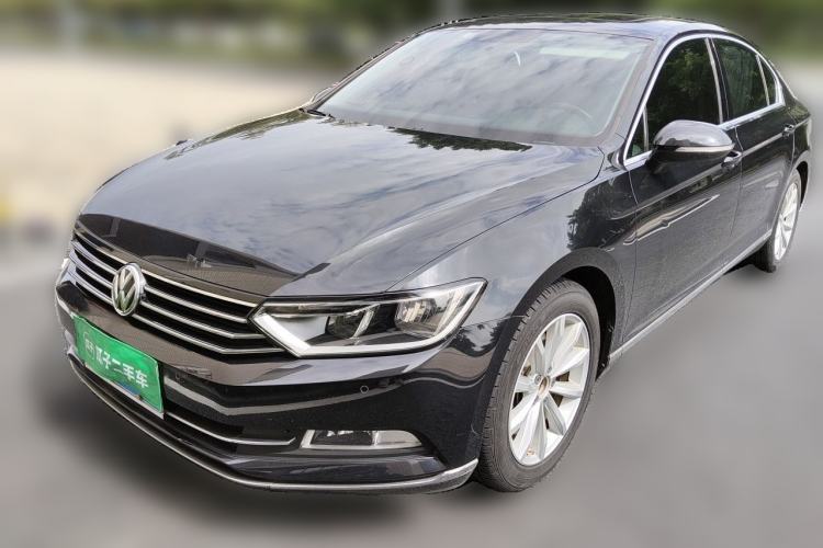 Used Volkswagen Magotan 2017 330TSI DSG Leading Model Guazi used car, China used car export, Used car for sale, Used cars, Cheapest cars for sale