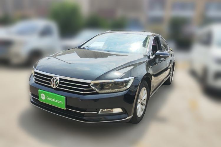 Used Volkswagen Magotan 2017 330TSI DSG Leading Model Guazi used car, China used car export, Used car for sale, Used cars, Cheapest cars for sale