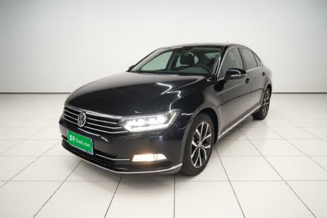 Ojetý Volkswagen Magotan 2017 330TSI DSG Luxury Model