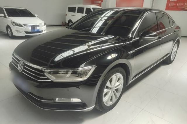 Used Volkswagen Magotan 2017 330TSI DSG Luxury Model