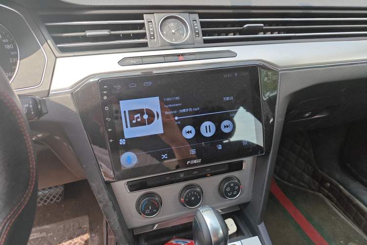Used Volkswagen Magotan 2017 280TSI DSG Comfort Model Audio And AC Panel