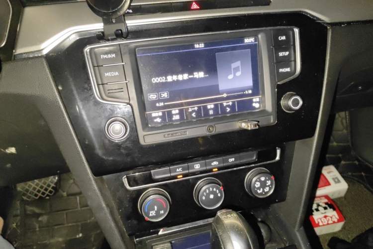 Used Volkswagen Magotan 2017 330TSI DSG Leading Model Audio And AC Panel