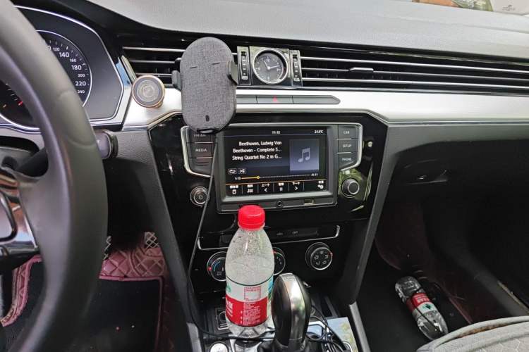 Used Volkswagen Magotan 2017 330TSI DSG Leading Model Audio And AC Panel