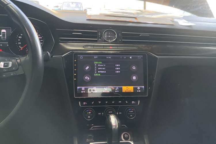 Used Volkswagen Magotan 2017 330TSI DSG Luxury Model Audio And AC Panel