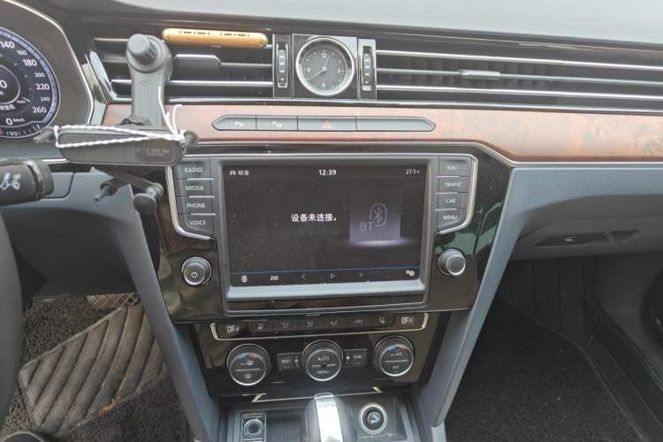 Used Volkswagen Magotan 2017 380TSI DSG Flagship Edition Audio And AC Panel