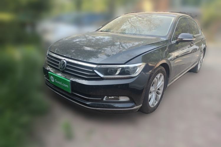 Used Volkswagen Magotan 2017 330TSI DSG Luxury Model Guazi used car, China used car export, Used car for sale, Used  cars, Cheapest cars for sale