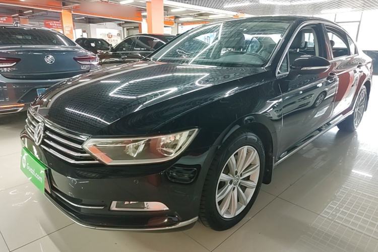 Used Volkswagen Magotan 2017 330TSI DSG Luxury Model Guazi used car, China used car export, Used car for sale, Used  cars, Cheapest cars for sale